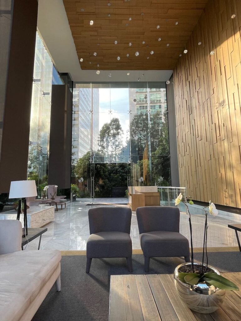 High Park Lobby Santa Fe CDMX