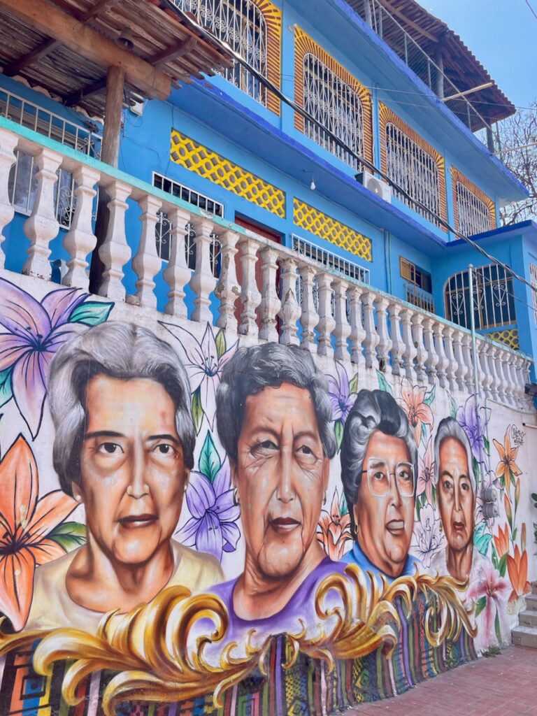 Mural on Calle Adelitas Zihuatanejo