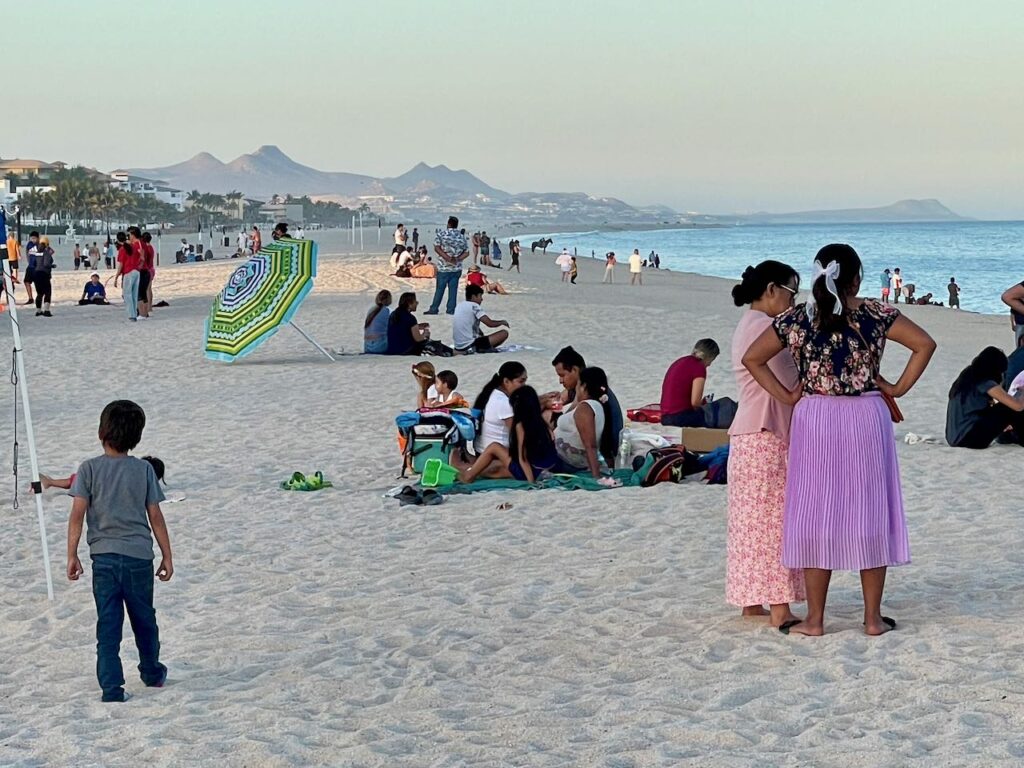 Saturday Evening on the Beach, San Jose del Cabo