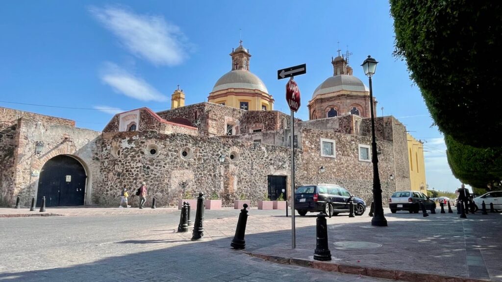 Templo de la Santa Cruz, Querétaro