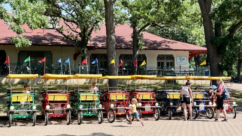 Buggies in Minnehaha Park