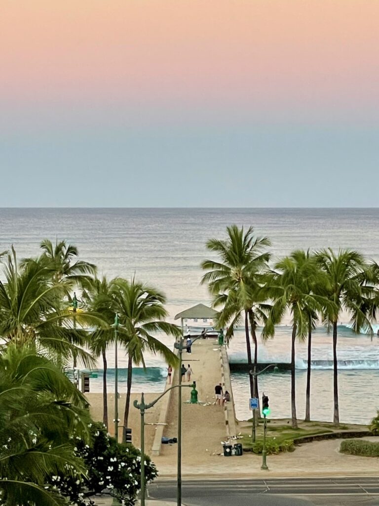 Waikiki Walkway