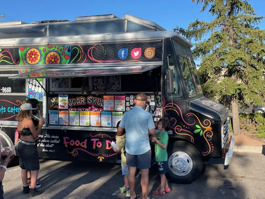 Food Truck at Thursday Market Flagstaff