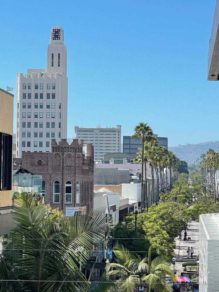 A long view of 3rd street Santa Monica