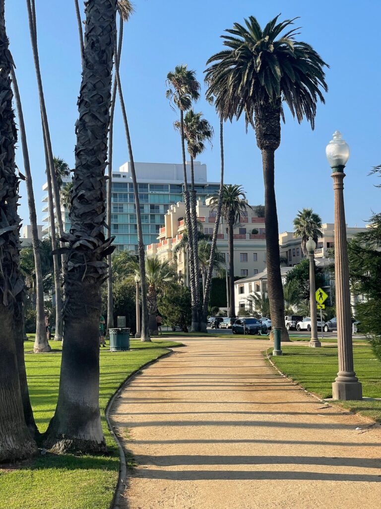 Palisades park path Santa Monica